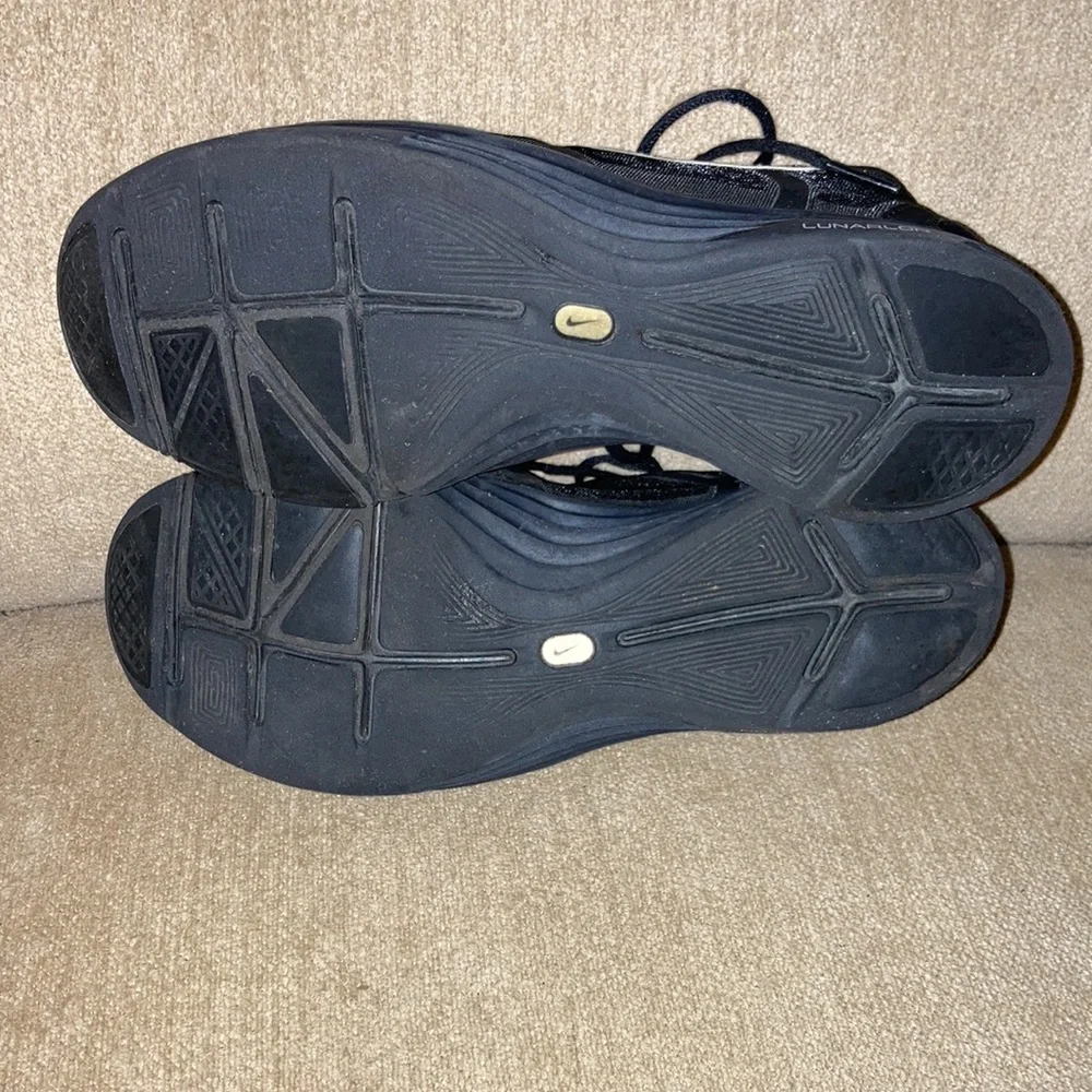 NIKE Lunarlon Womens Sneakers Size 8